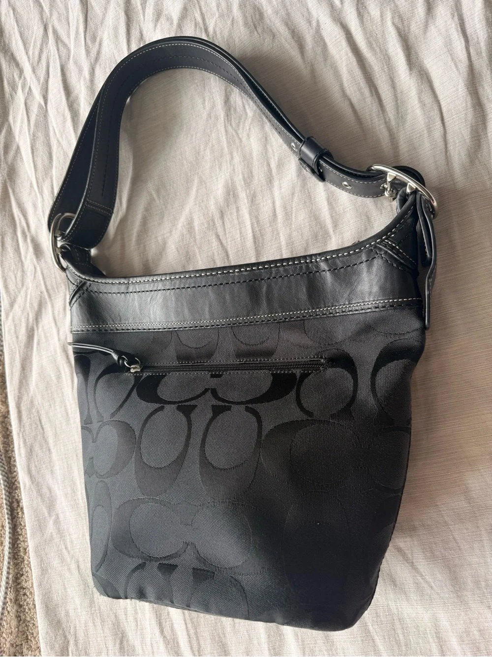Coach classic shoulder